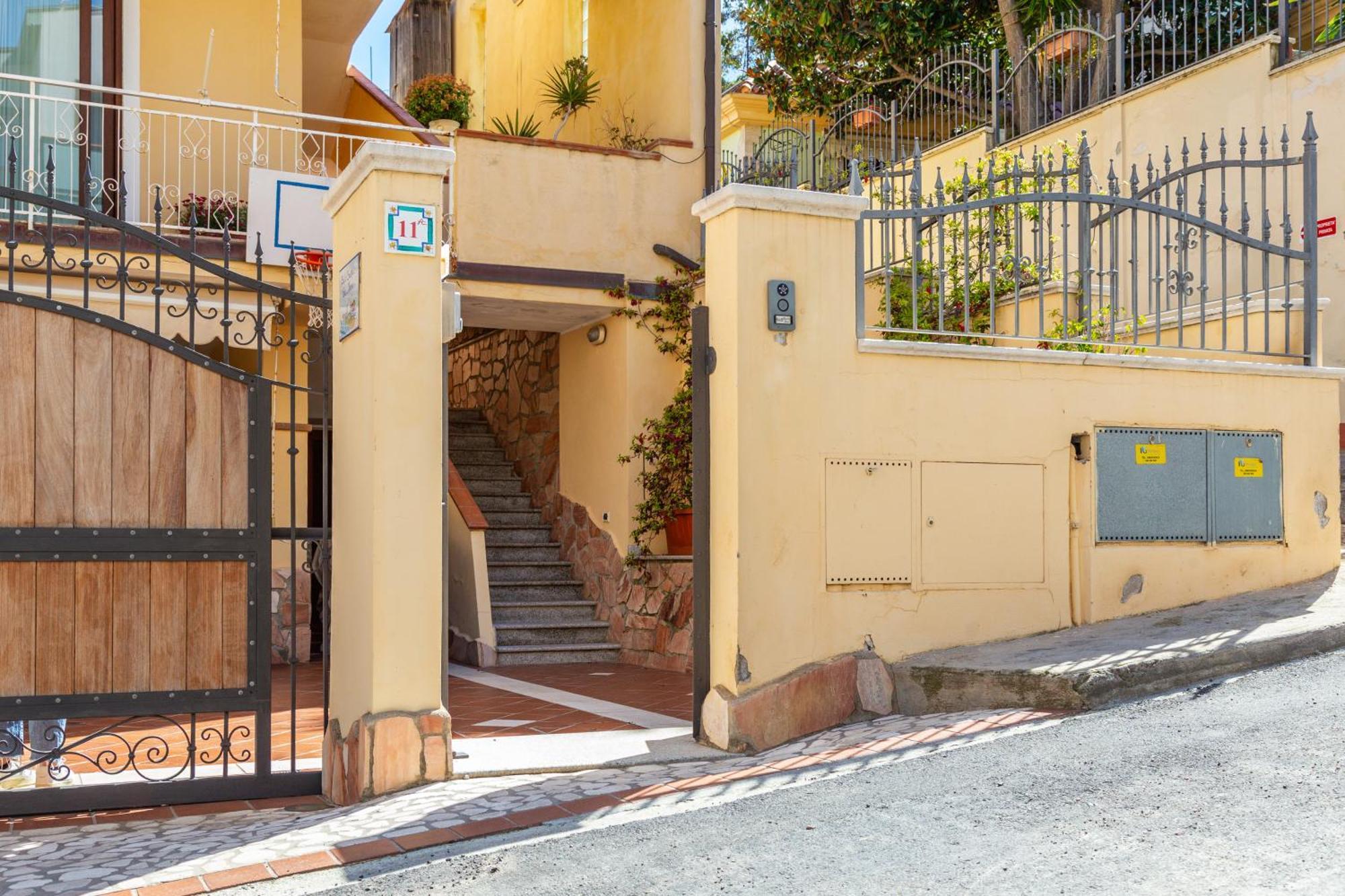 B&B Calamoresca Àrbatax Exterior foto